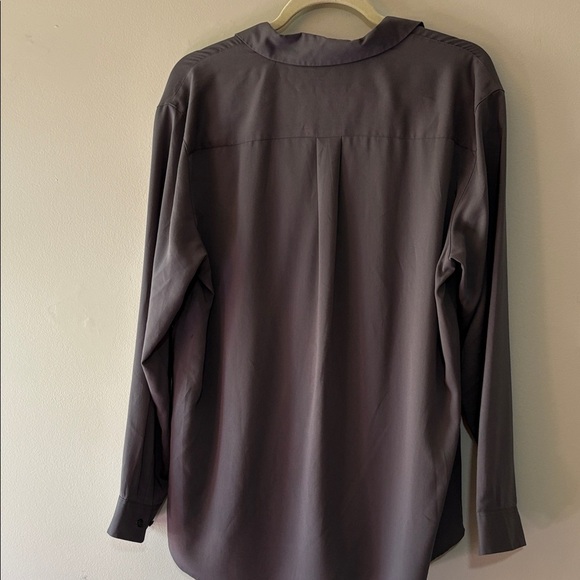 Women’s dark grey dress shirt size XL - Picture 4 of 5
